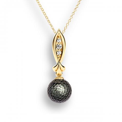 NFC Jewelry by Galatea That Interactive With Iphone 7 and newer